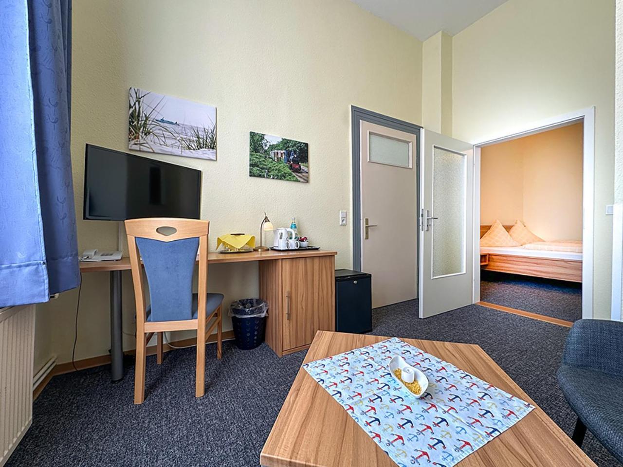 Hotel Graf Waldersee Borkum Luaran gambar