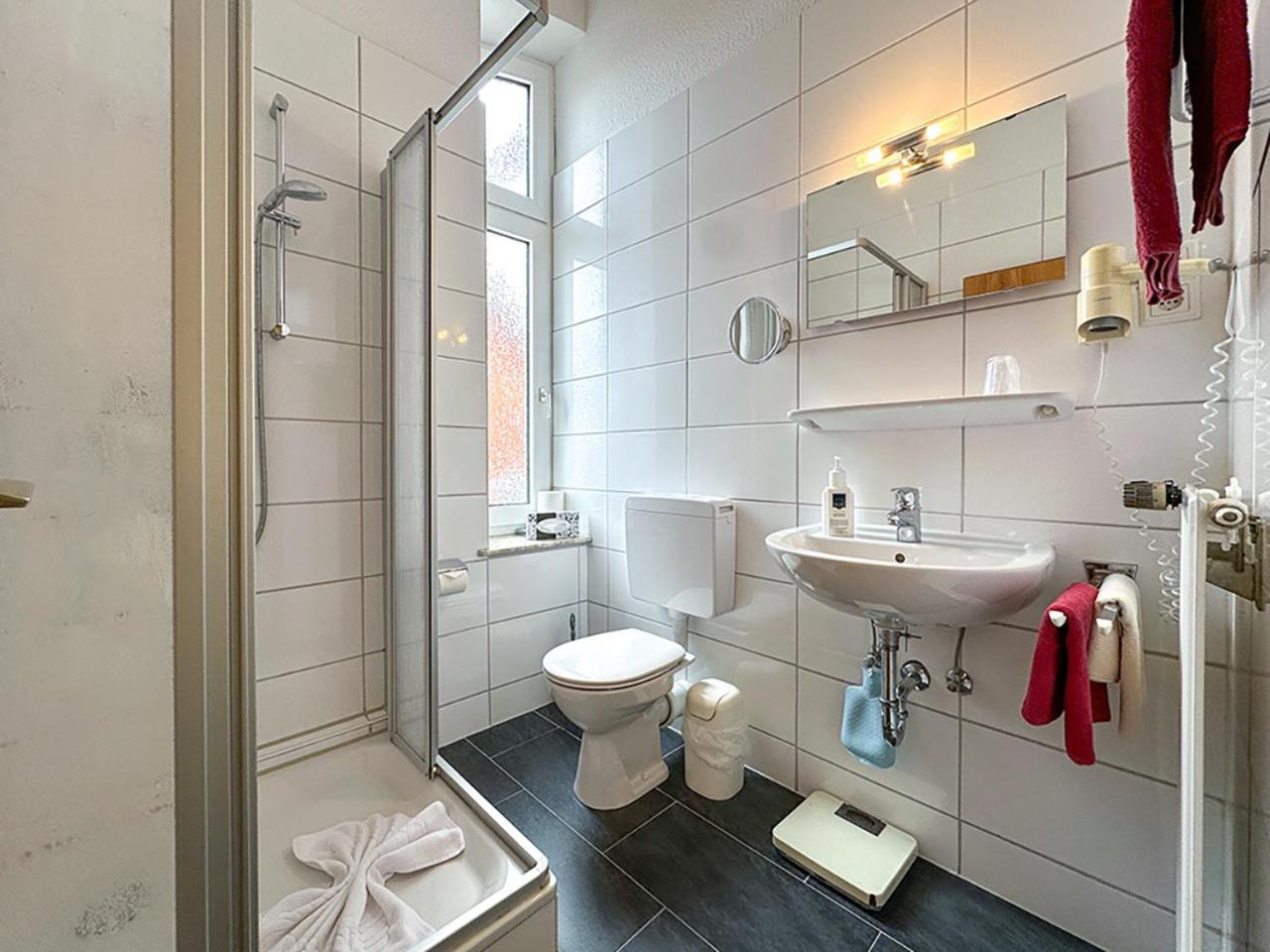 Hotel Graf Waldersee Borkum Luaran gambar