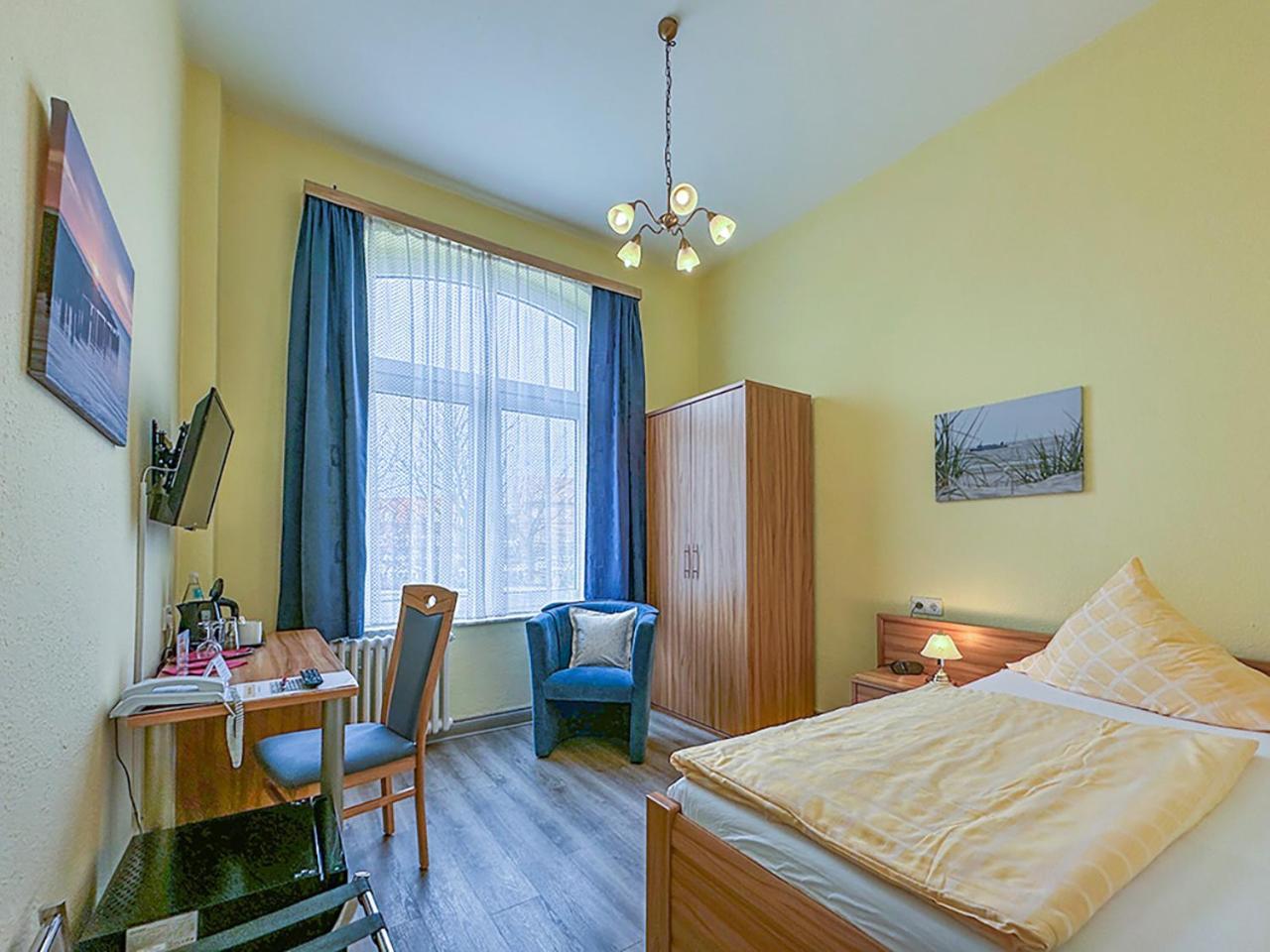 Hotel Graf Waldersee Borkum Luaran gambar
